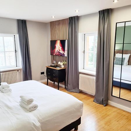 Hotel Chateau Schengen Bagian luar foto
