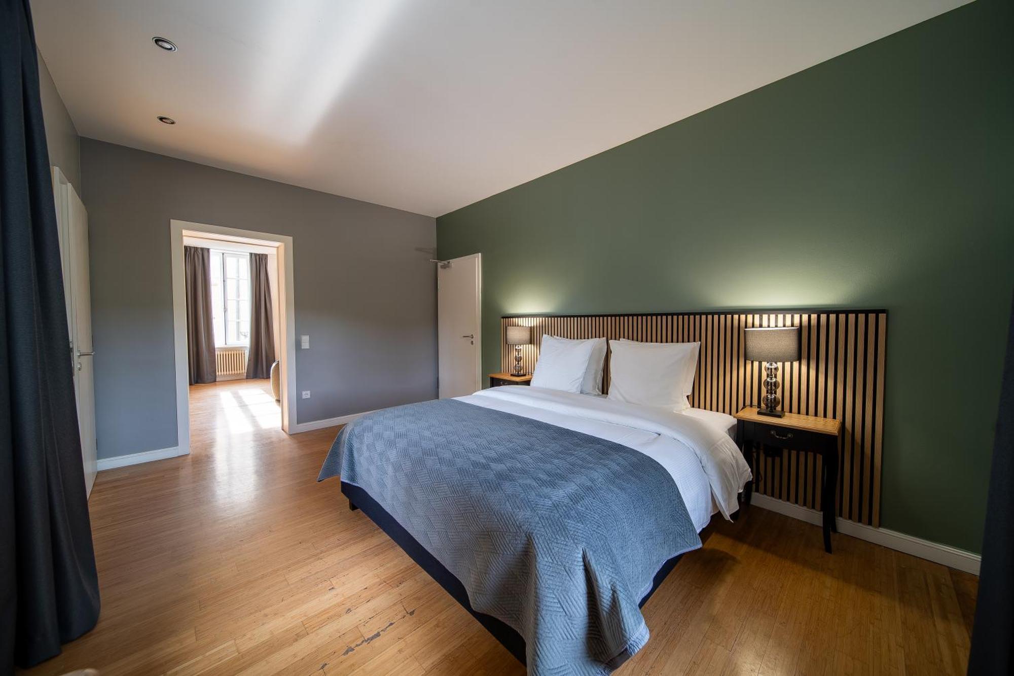 Hotel Chateau Schengen Bagian luar foto