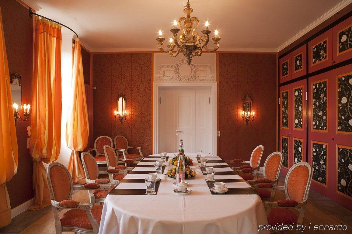 Hotel Chateau Schengen Bagian luar foto