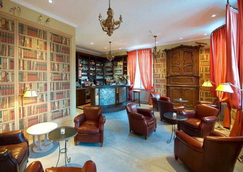 Hotel Chateau Schengen Bagian luar foto