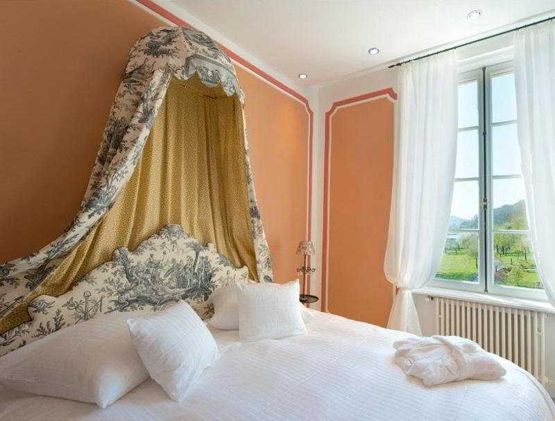 Hotel Chateau Schengen Bagian luar foto