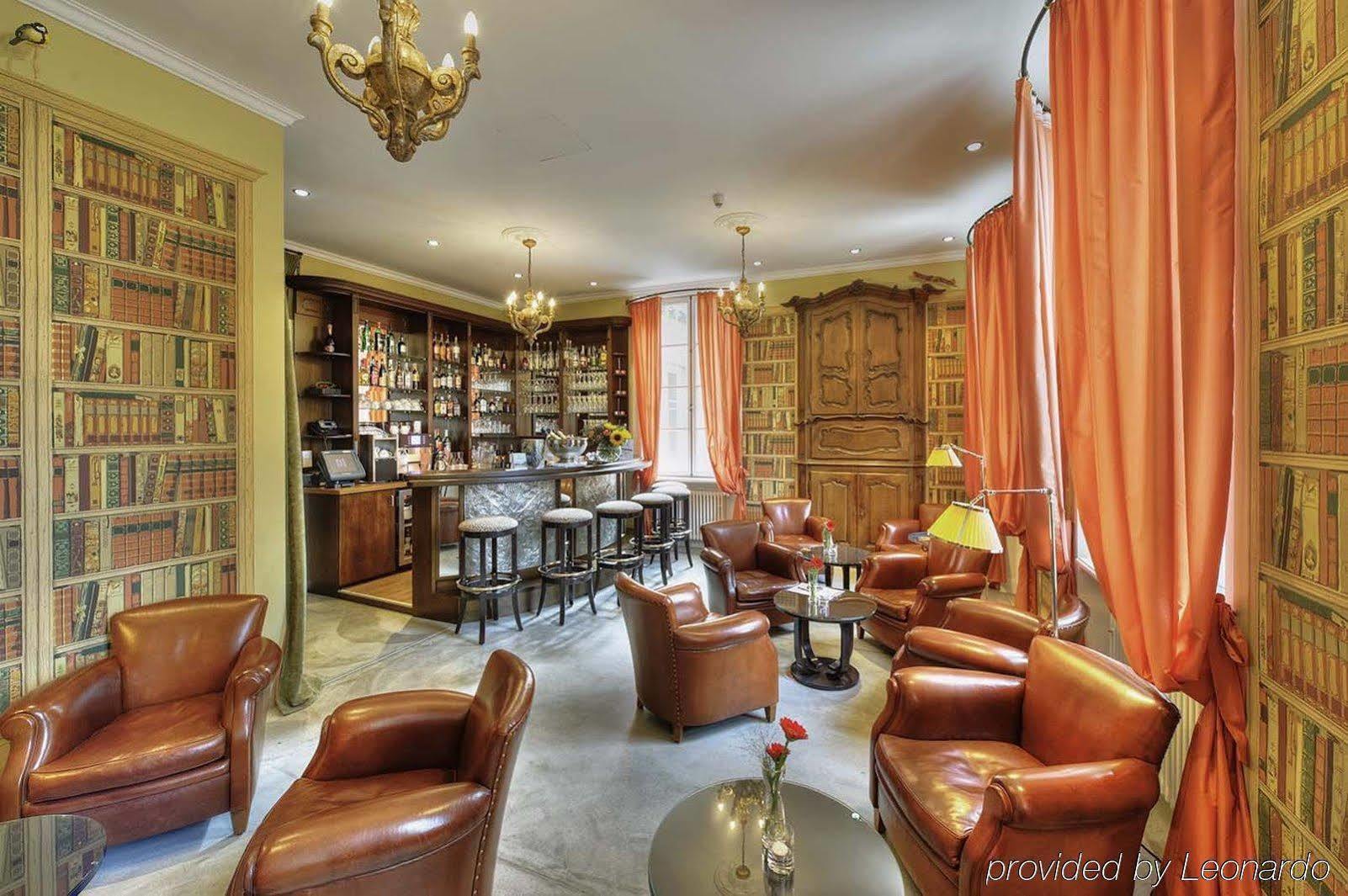 Hotel Chateau Schengen Bagian luar foto